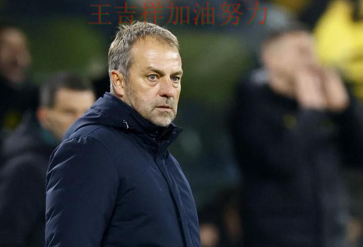 巴萨在欧冠中防线失误导致痛失好局 使竞争形势愈发激烈 巴萨在欧冠中防线失误导致痛失好局 使竞争形势愈发激烈